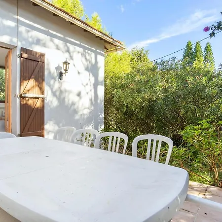 Holiday home Maison De 3 Chambres A Cap D'antibes A 400 M De La Plage Avec Jardin Clos Et Wifi *